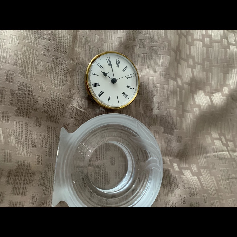 Crystal Desk Clock - Picture 4 of 6